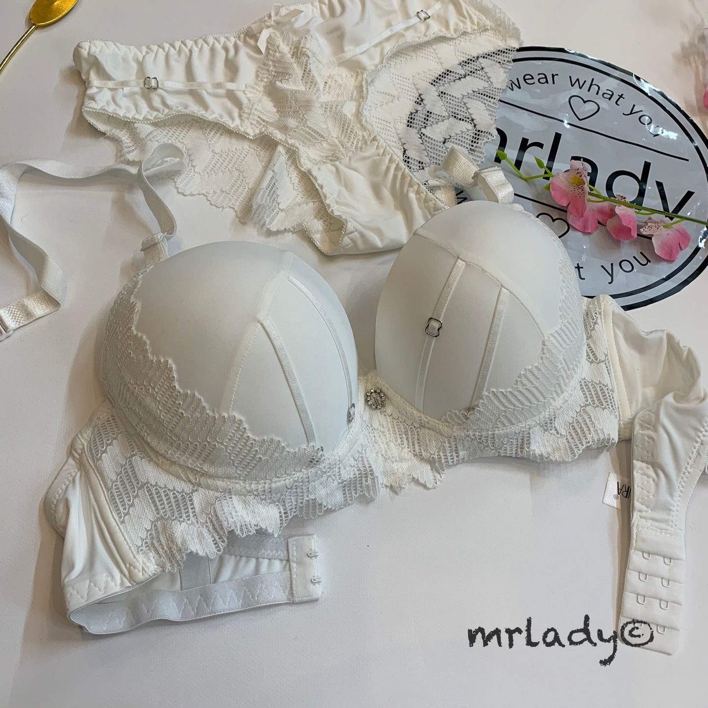 PREMIUM THIN PAD 3/4 COVERAGE BRA SET