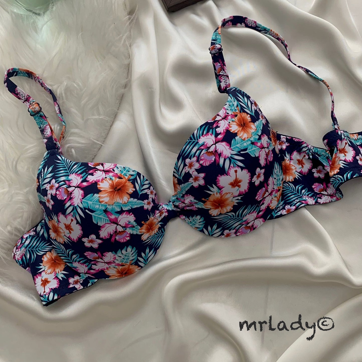 SPRING FLORAL LIGHT PUSH UP BRA