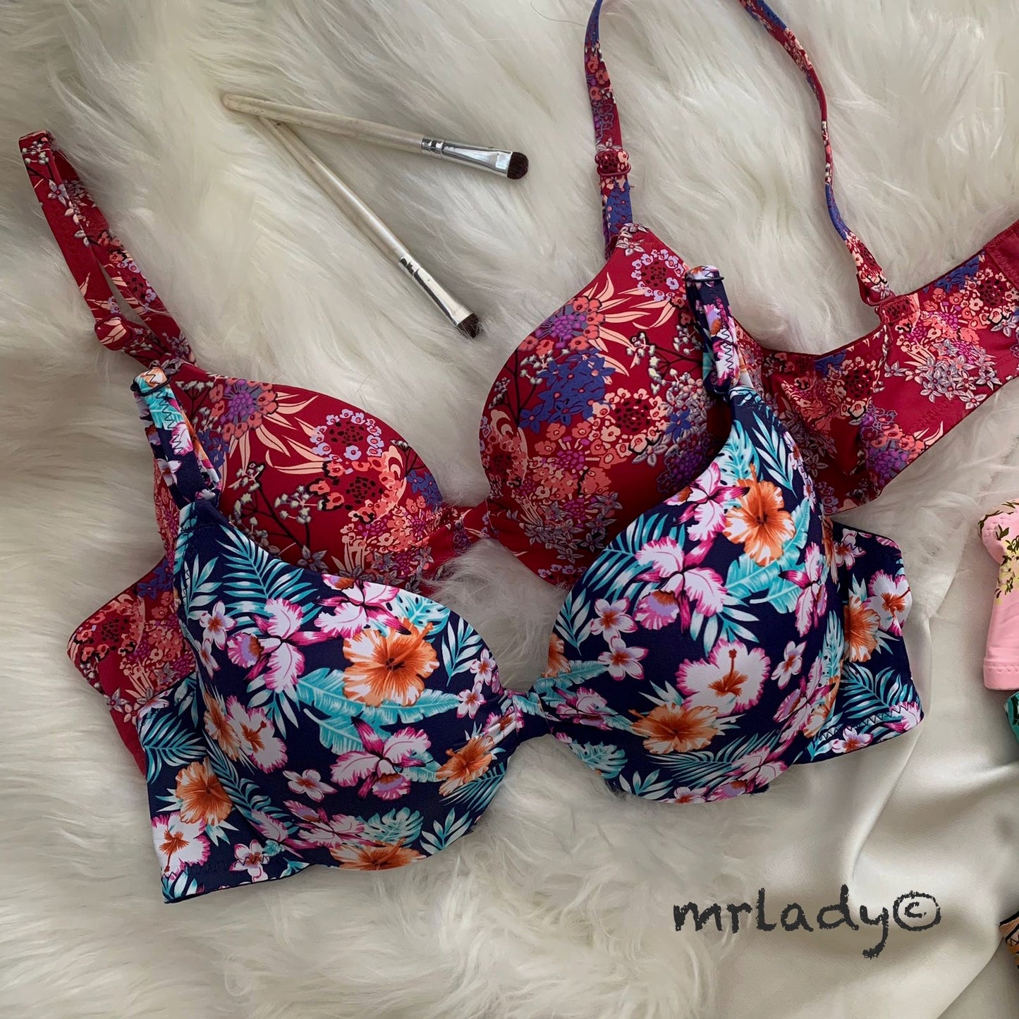 SPRING FLORAL LIGHT PUSH UP BRA