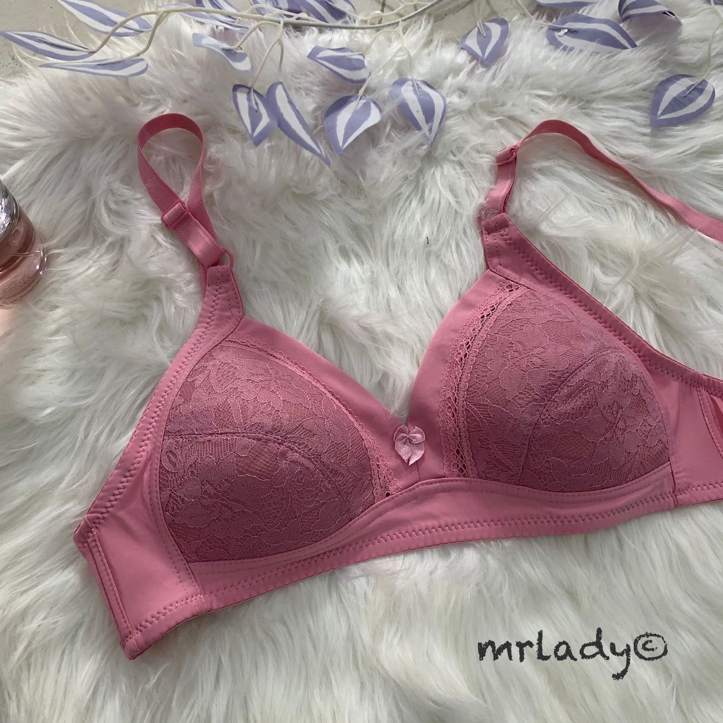 SUPER LIGHT DAILY WEAR BRA