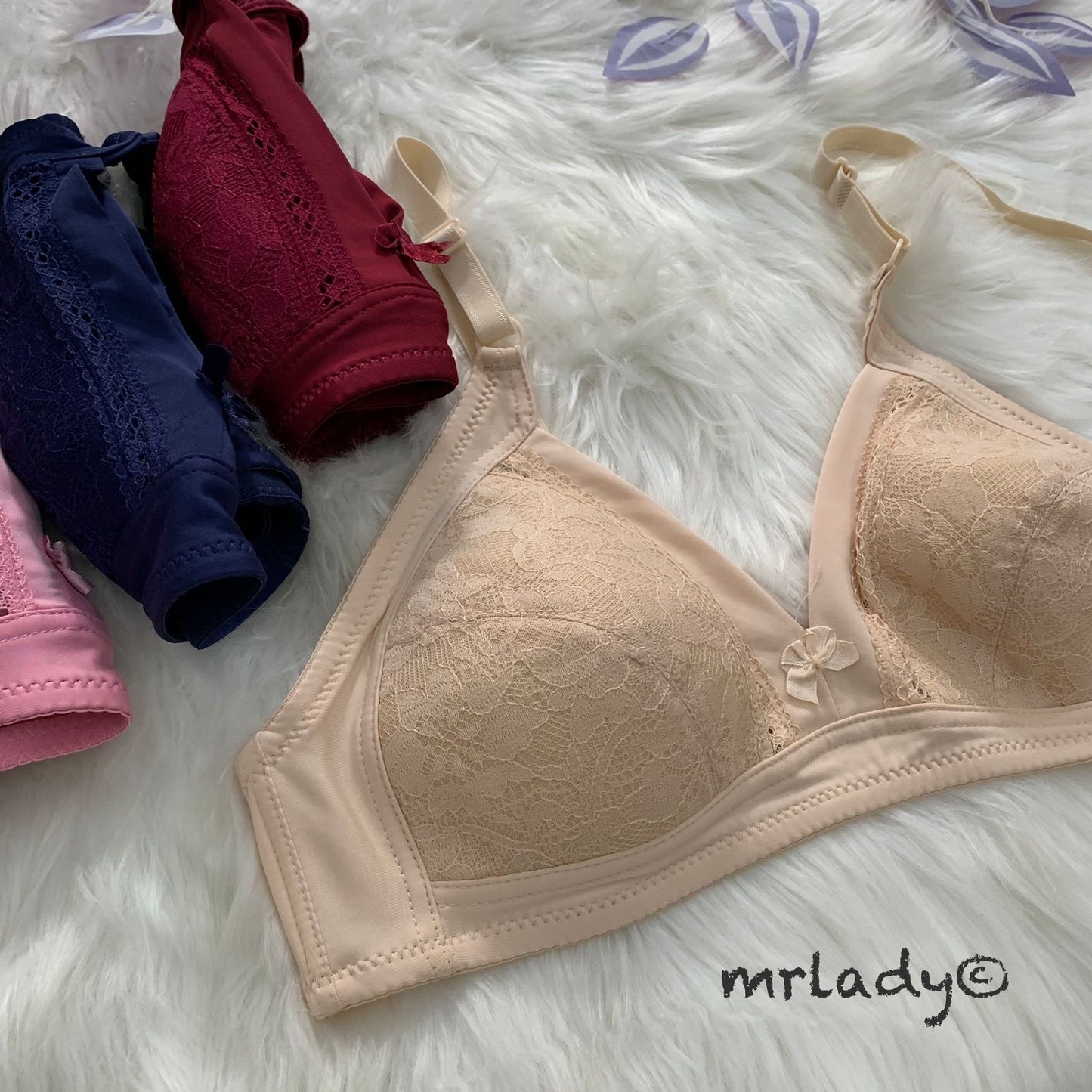 SUPER LIGHT DAILY WEAR BRA