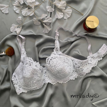 SOFT LACE LINING BRA WITH WIRE