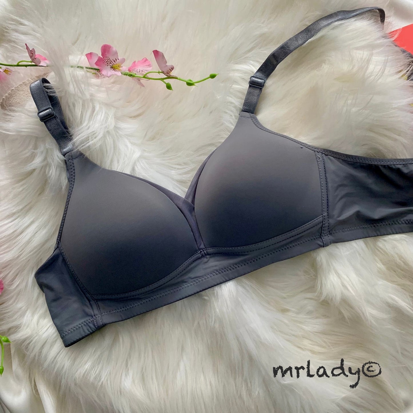 PREMIUM WIRELESS THIN PAD COMFORT BRA