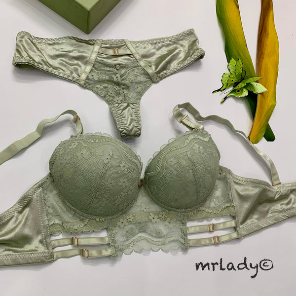 ANGELURA THIN PAD BRA SET