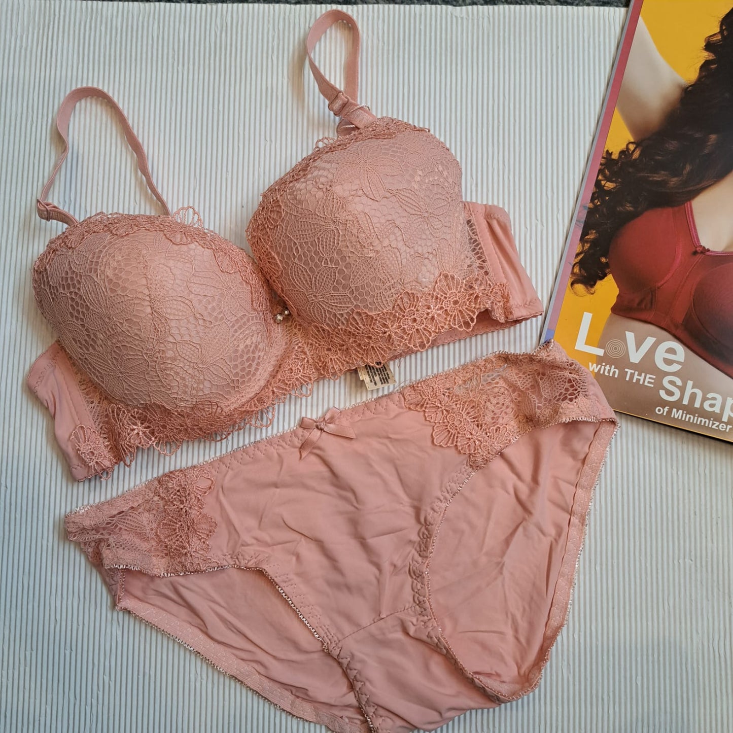 PREMIUM FANCY LACE BRA SET