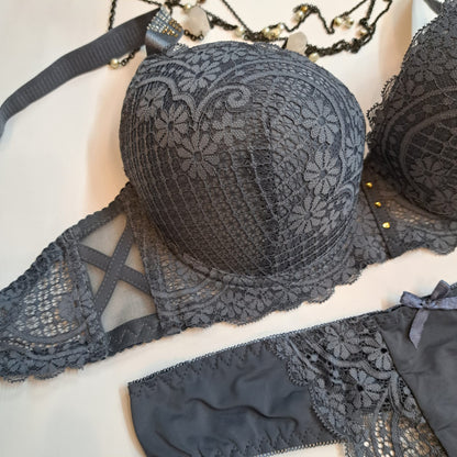 PREMIUM VICTORIA SECRET THIN PAD FANCY BRA SET