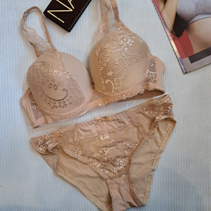 PREMIUM AURA BRA SET