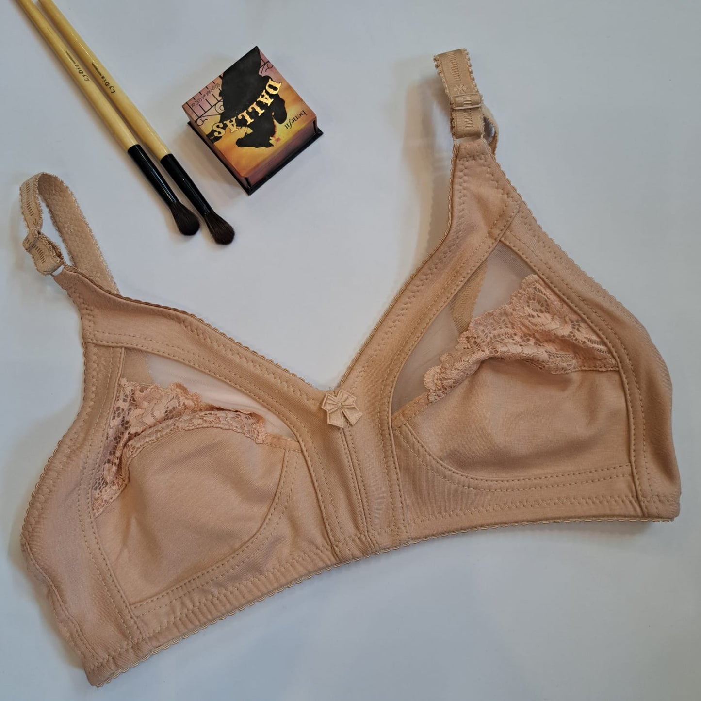 SOFT DAILY WEAR BRA